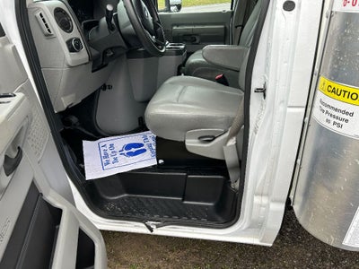 2022 Ford Econoline Box Van