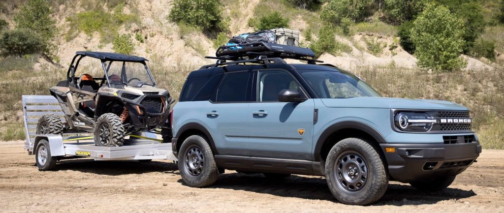 Ford Bronco towing a RZR