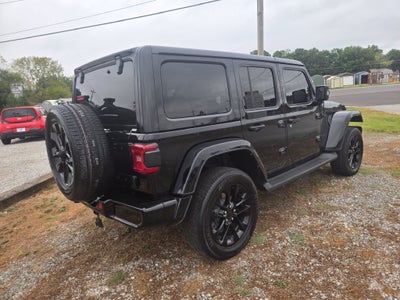 2022 Jeep Wrangler Unlimited Sahara High Altitude