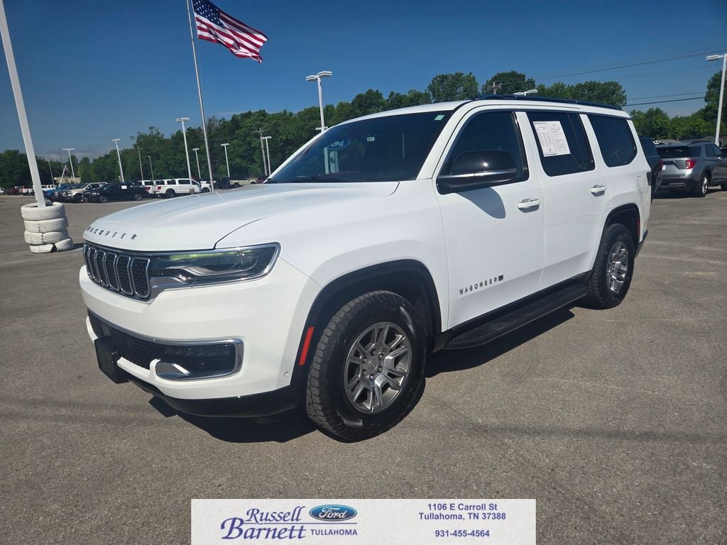 2023 Jeep Wagoneer Base