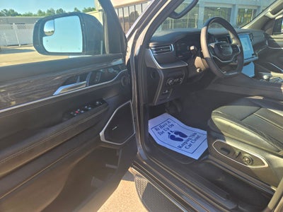 2022 Jeep Wagoneer Series II