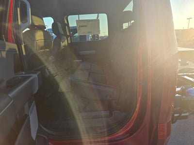 2027 Ford F-450SD Lariat DRW