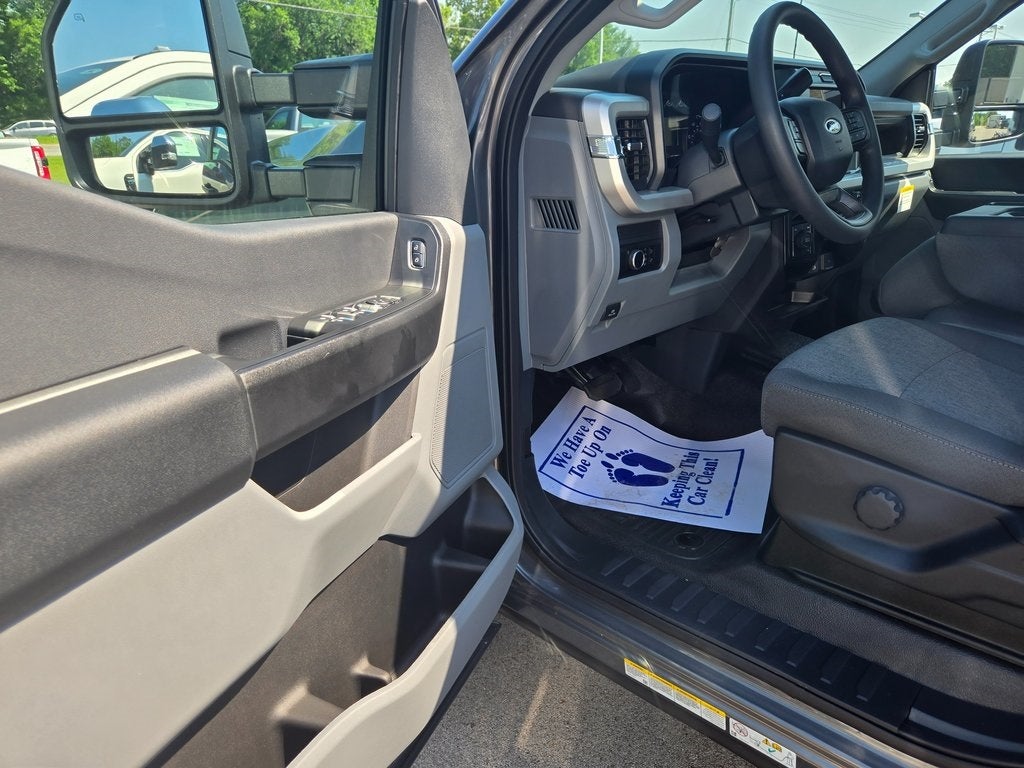 2025 Ford F-450SD XL DRW