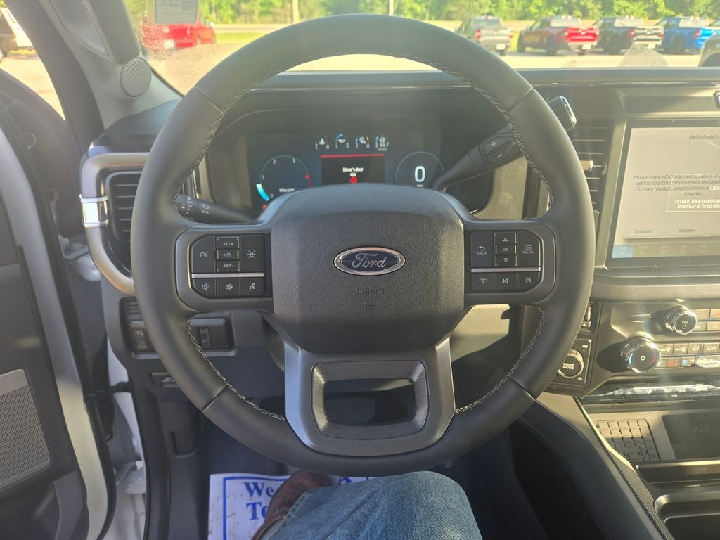 2026 Ford F-450SD DRW