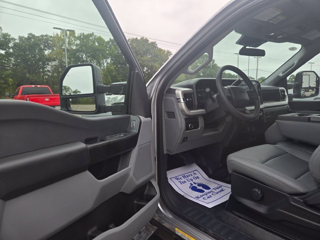 2027 Ford F-450SD XL DRW