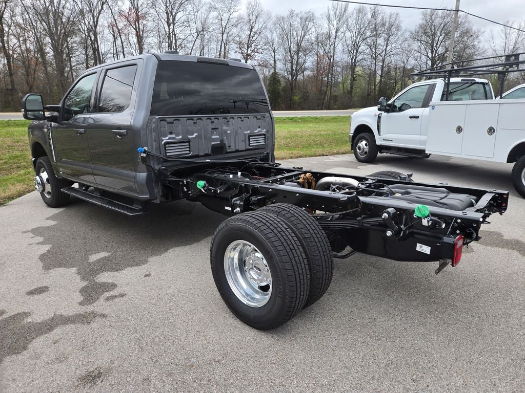 2026 Ford F-350SD Lariat DRW
