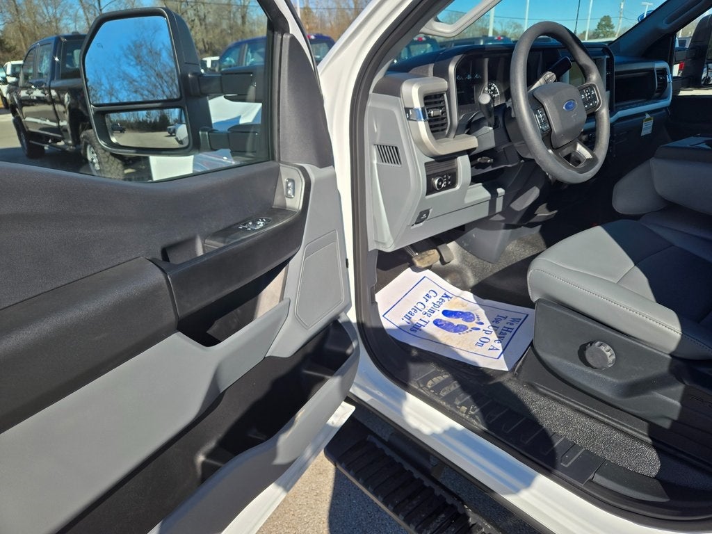 2026 Ford F-350SD XL DRW