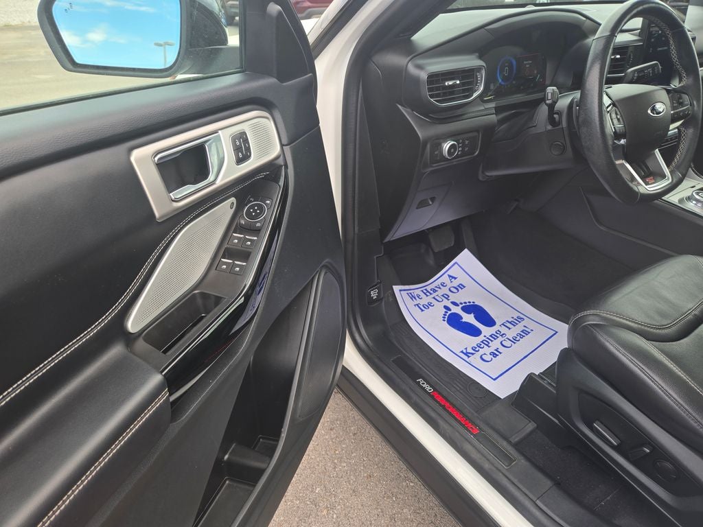 2022 Ford Explorer ST