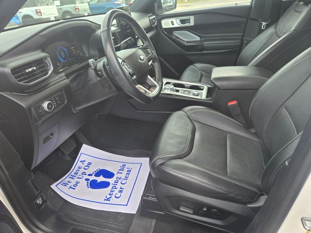 2022 Ford Explorer ST
