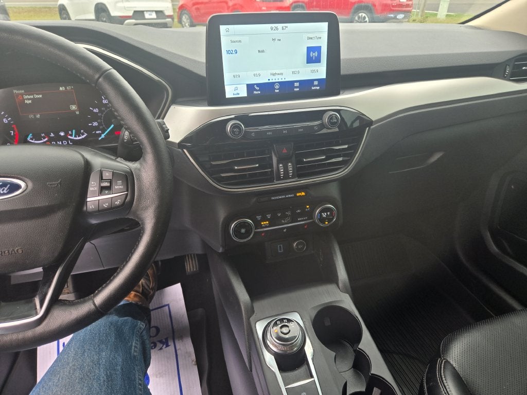 2020 Ford Escape SEL
