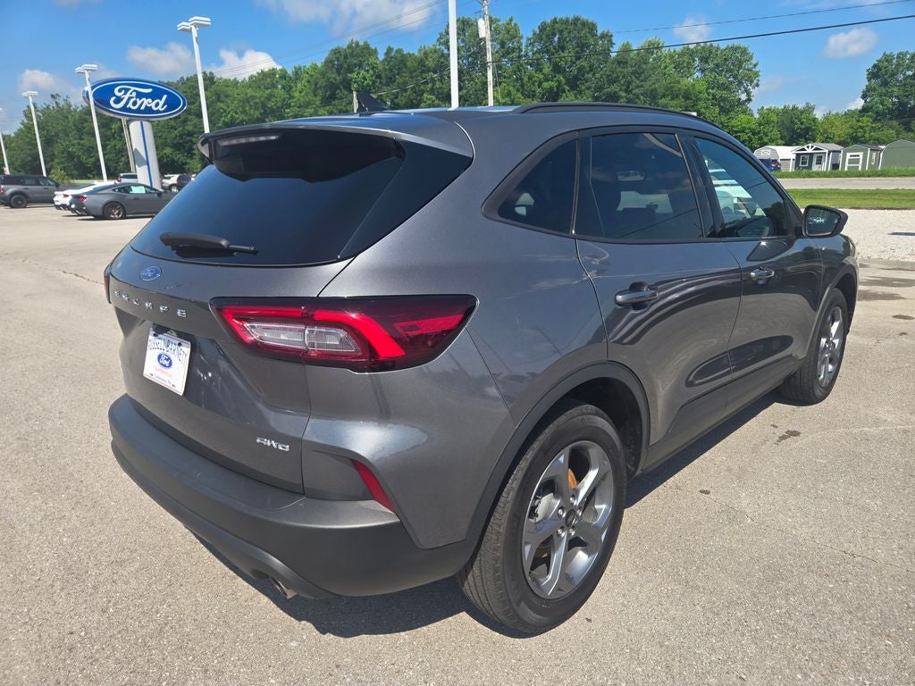 2025 Ford Escape ST-Line