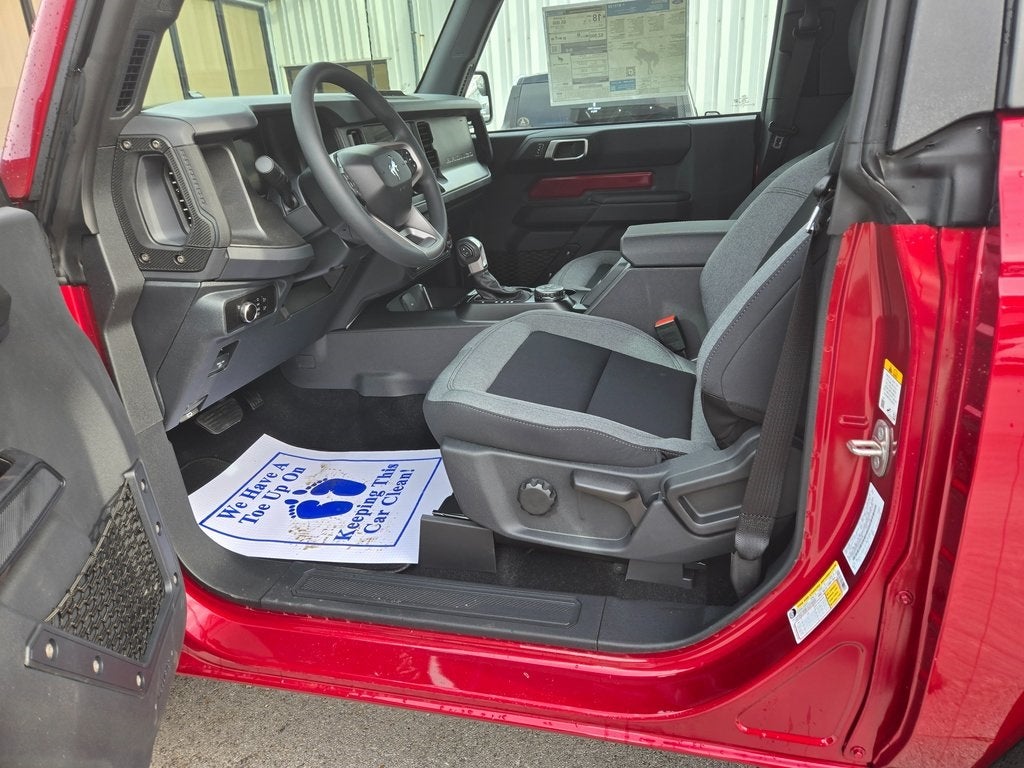 2025 Ford Bronco Base