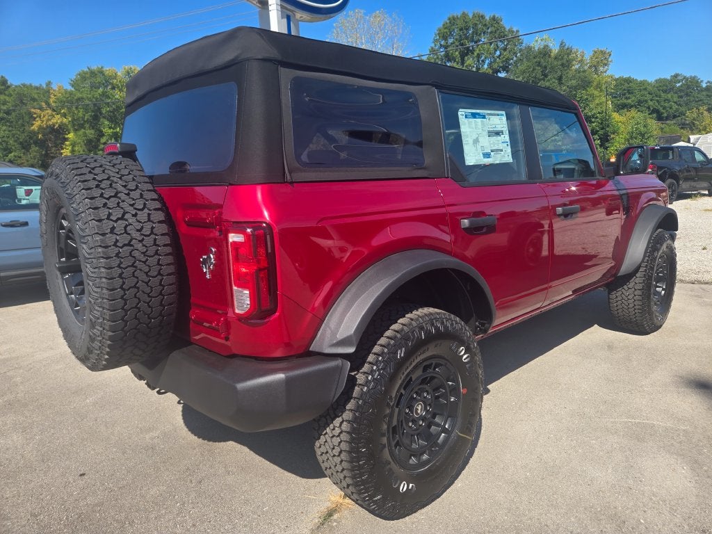 2026 Ford Bronco Base
