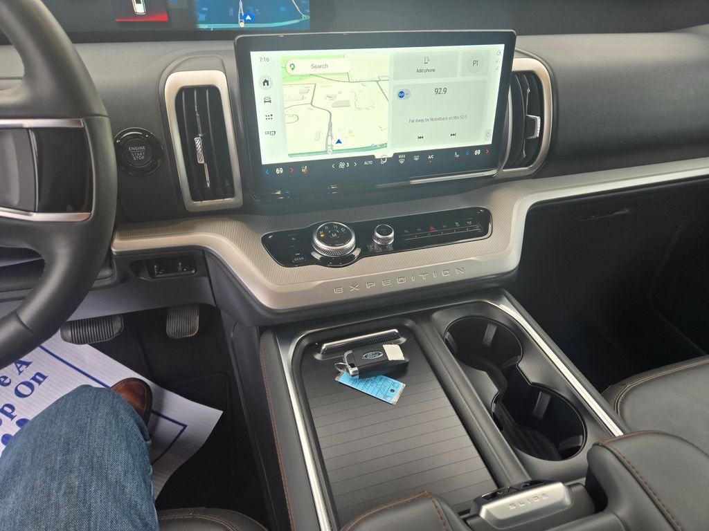 2025 Ford Expedition Max Active