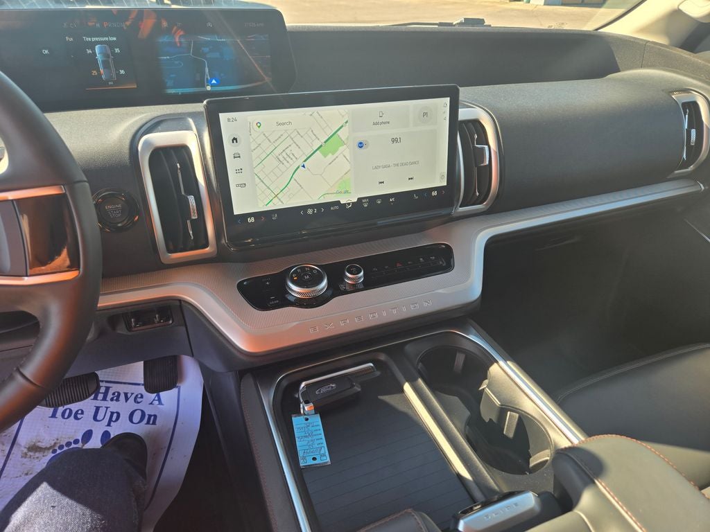 2025 Ford Expedition Max Active