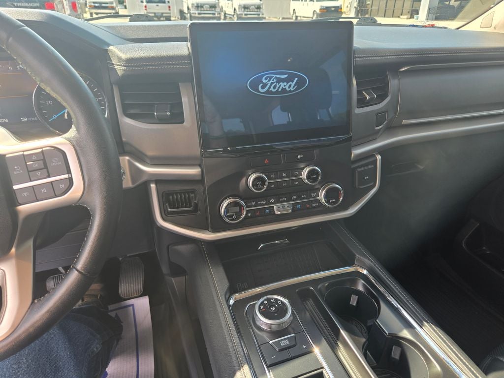 2022 Ford Expedition XLT
