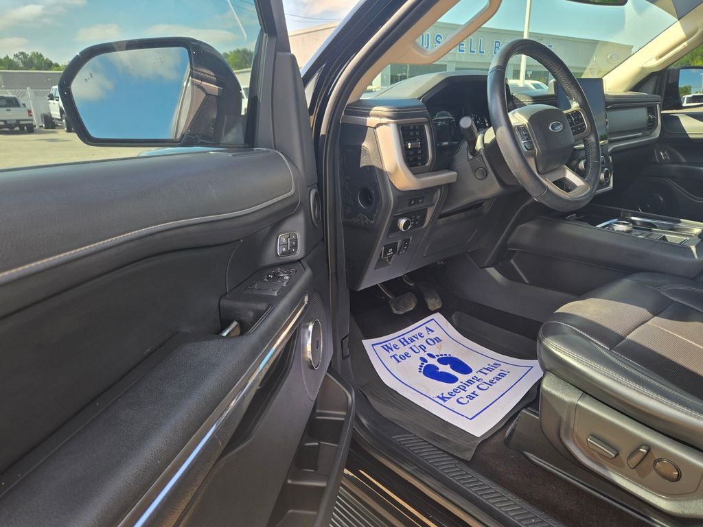 2022 Ford Expedition XLT