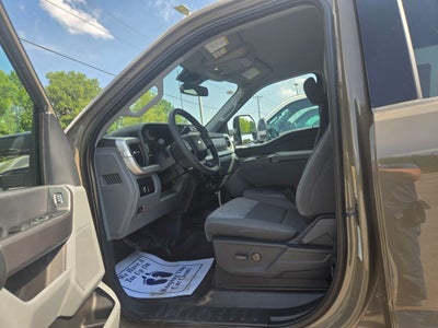 2027 Ford F-250SD XLT