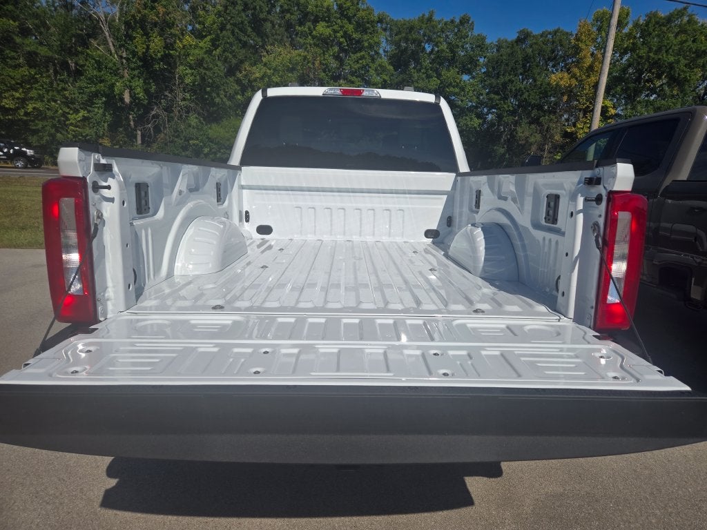 2027 Ford F-250SD XLT