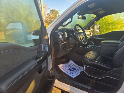 2027 Ford F-250SD Platinum