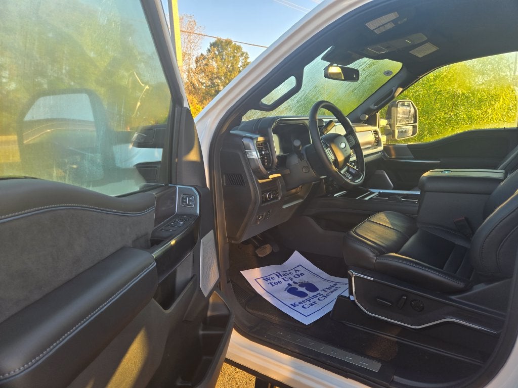 2027 Ford F-250SD Platinum