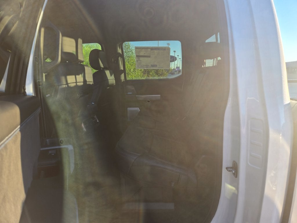 2027 Ford F-250SD Platinum