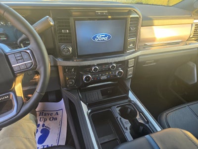 2027 Ford F-250SD Platinum