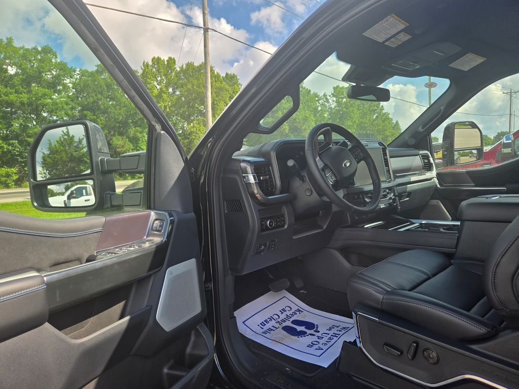 2026 Ford F-350SD Platinum