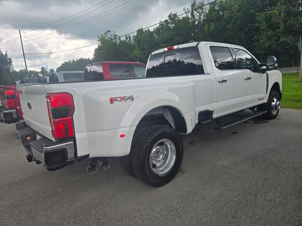 2026 Ford F-350SD Lariat DRW