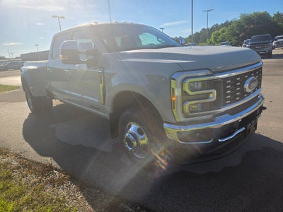 2026 Ford F-350SD Lariat DRW