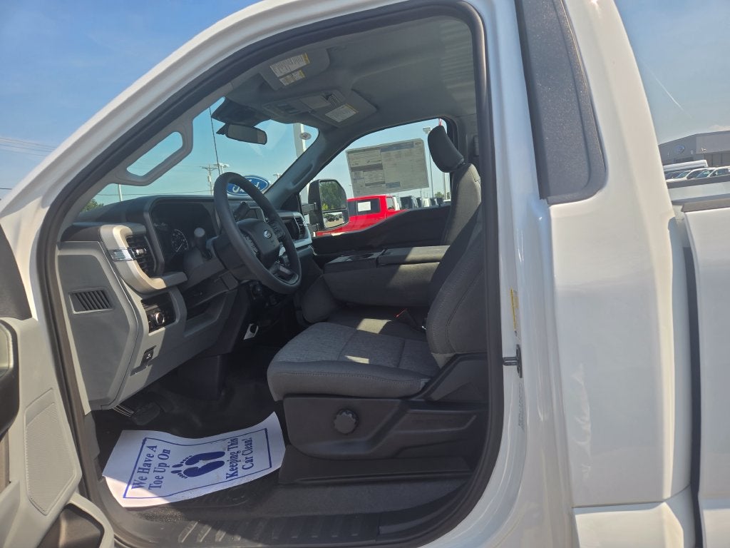 2027 Ford F-250SD XL