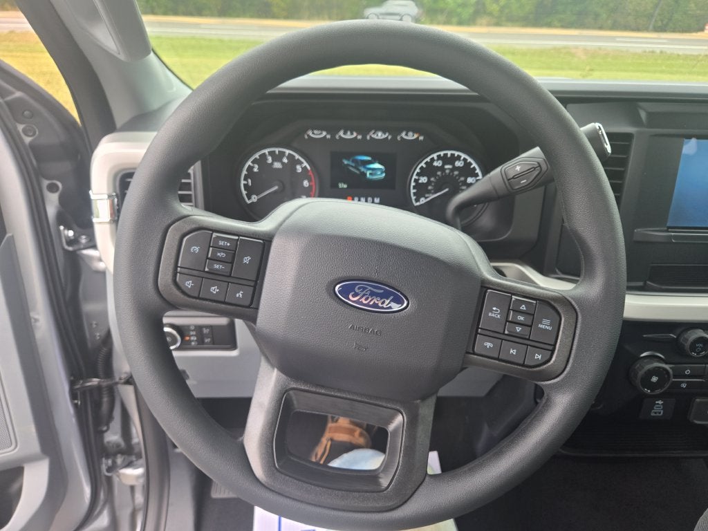 2027 Ford F-350SD XL