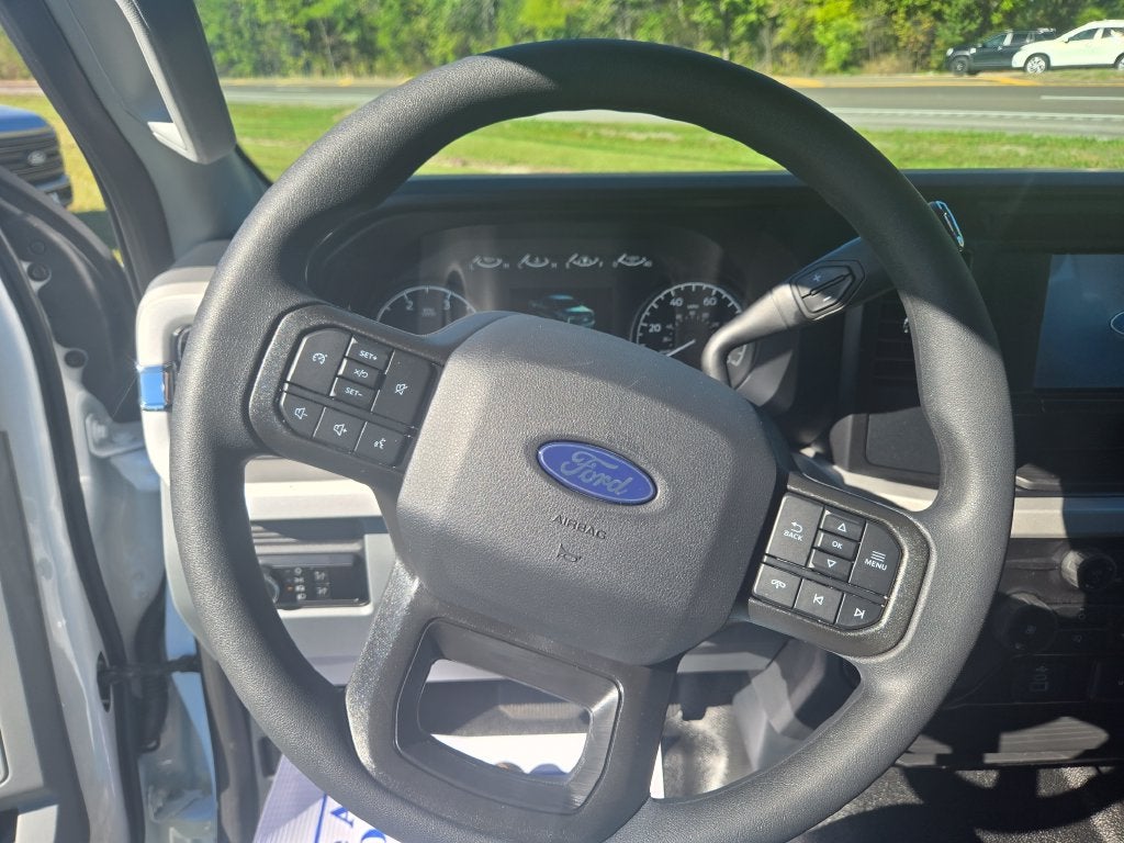 2027 Ford F-350SD XLT DRW