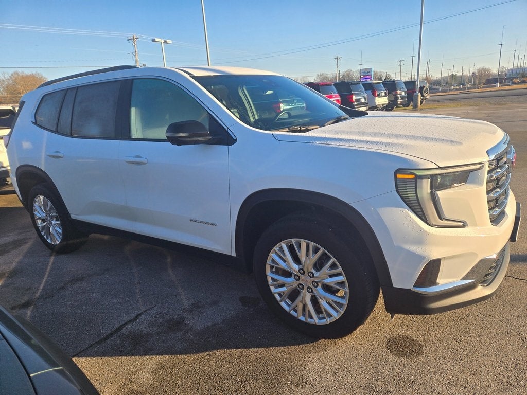 2024 GMC Acadia Elevation