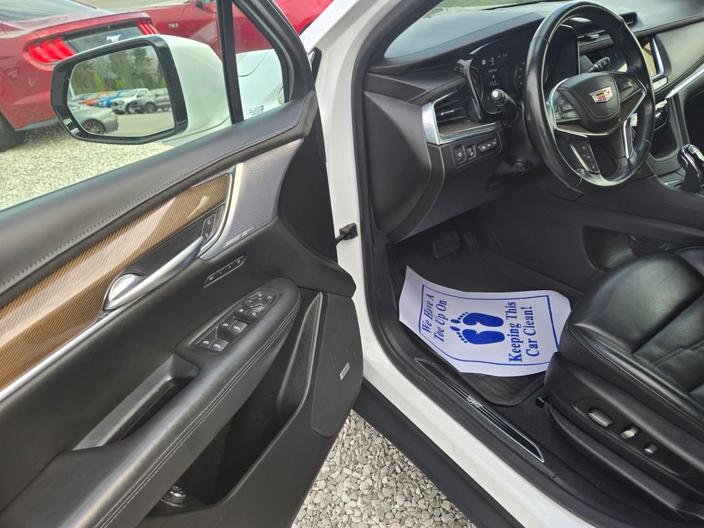 2023 Cadillac XT5 Premium Luxury