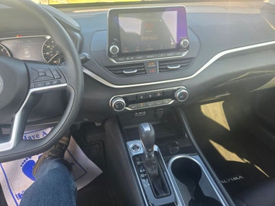 2021 Nissan Altima 2.5 SV