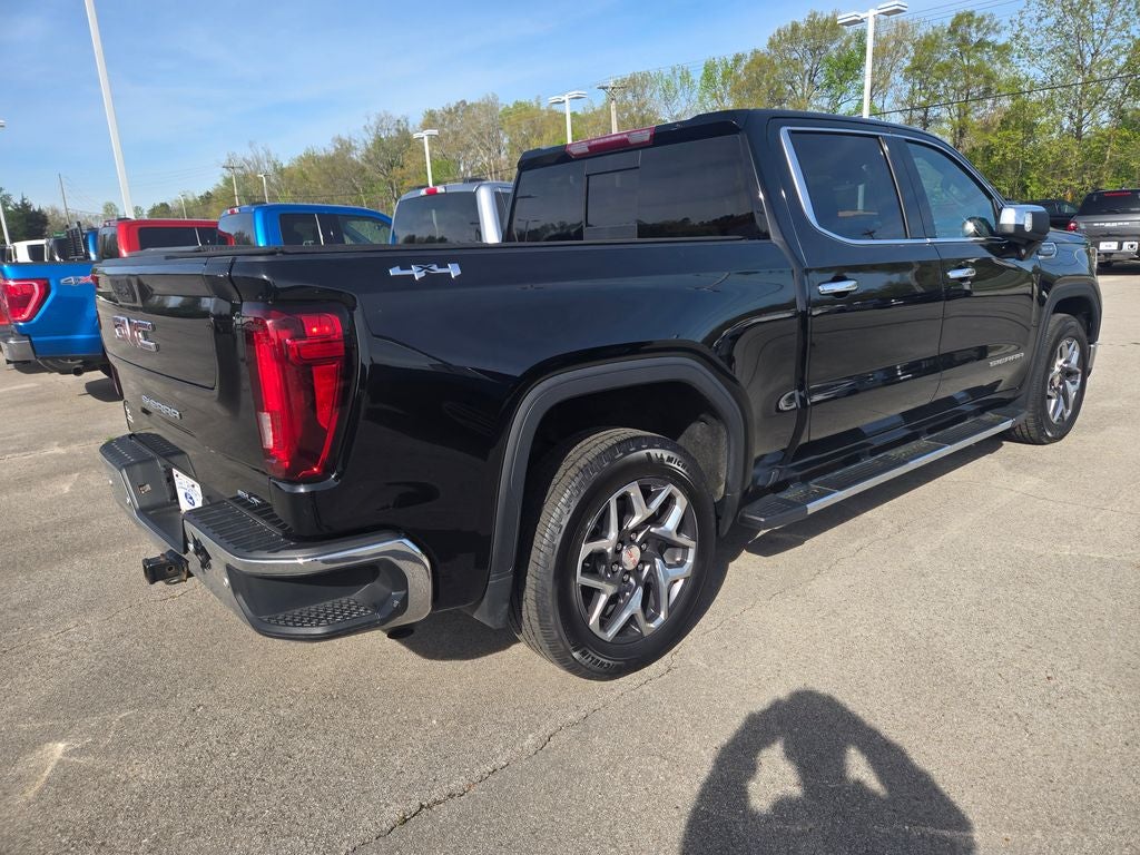 2022 GMC Sierra 1500 SLT