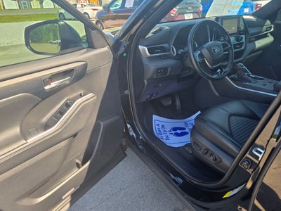 2024 Toyota Highlander XSE