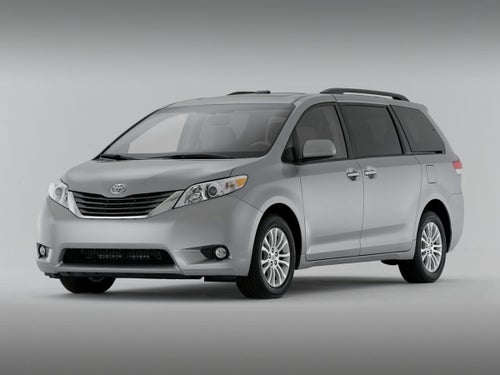 2014 Toyota Sienna L 7 Passenger