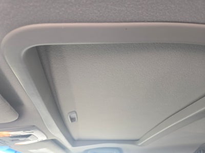 2014 Toyota Sienna XLE 8 Passenger