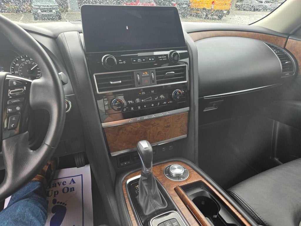 2024 Nissan Armada SL