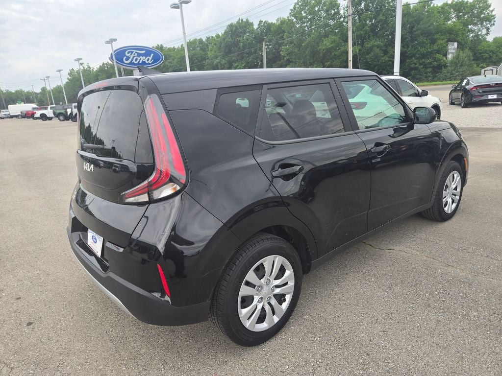 2024 Kia Soul LX