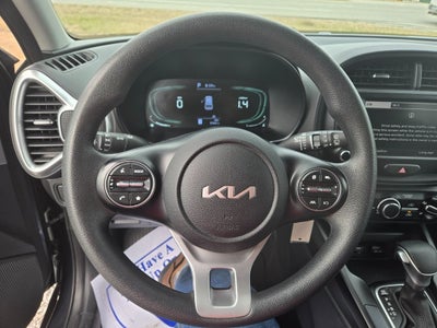 2024 Kia Soul LX