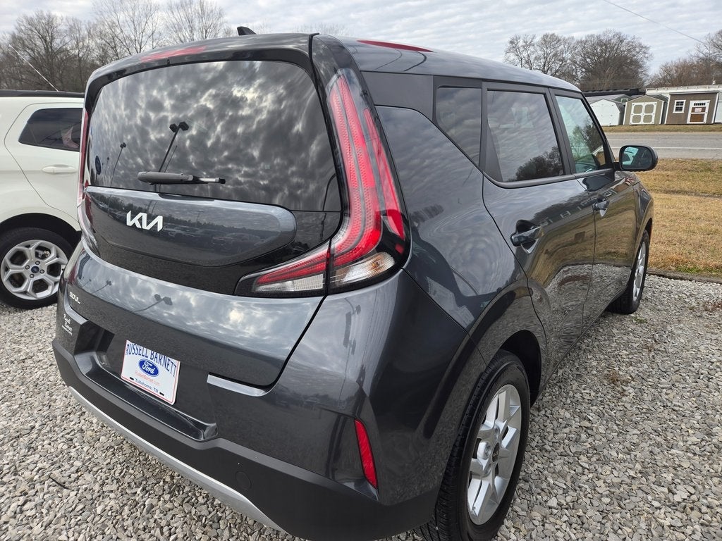 2024 Kia Soul LX