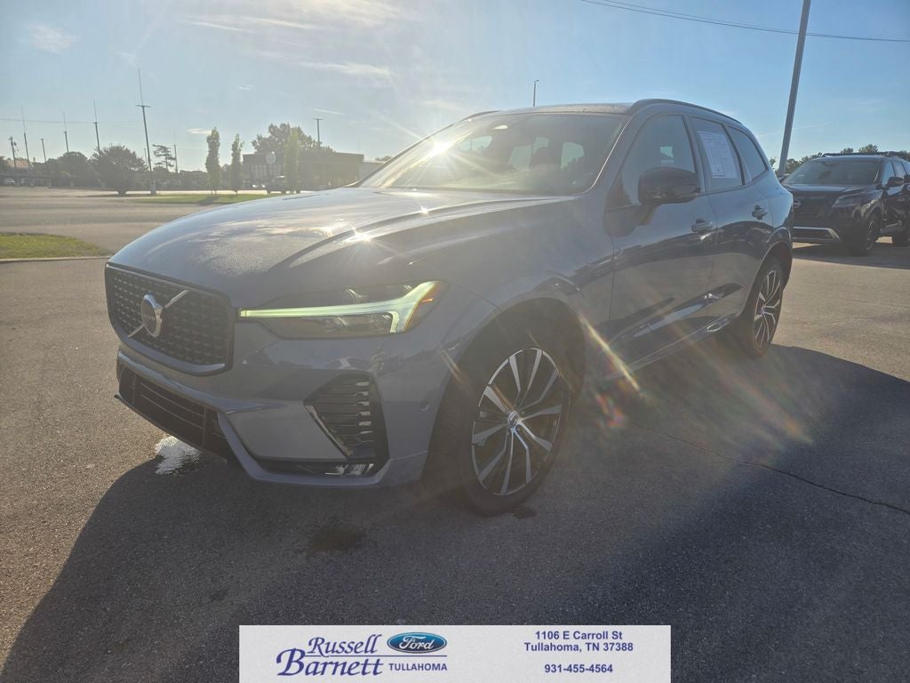 2024 Volvo XC60 B5 Plus Dark Theme